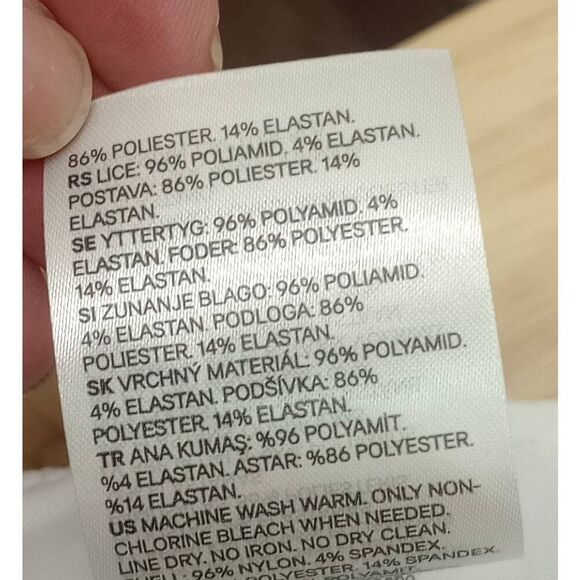 H&M bikini top. Green white striped, swimwear , swim suit top . size 6 - Picture 5 of 5